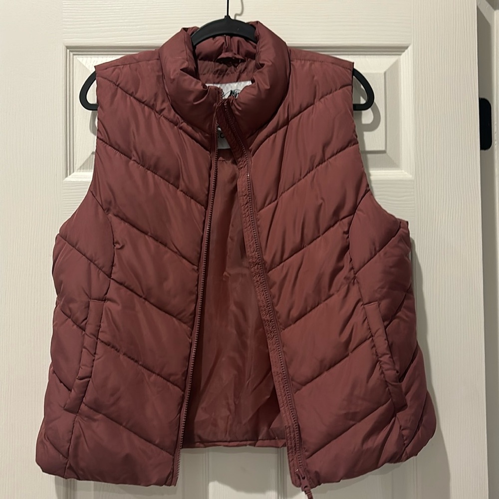 Coke Haan Puffer Vest